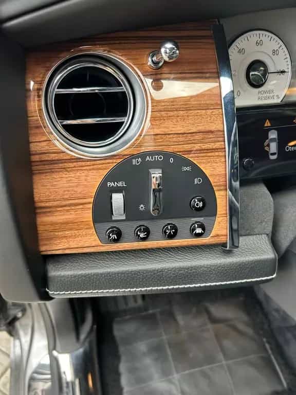 Rolls-Royce Ghost - - 07/2015-photo-9