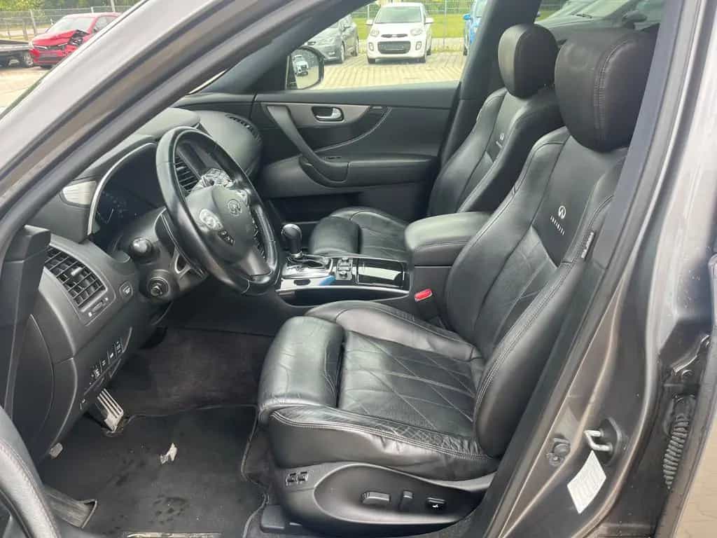 Infiniti QX70 3.7 S 8-fach EURO5 Leder,Navi,VOLL 10/2013-photo-10