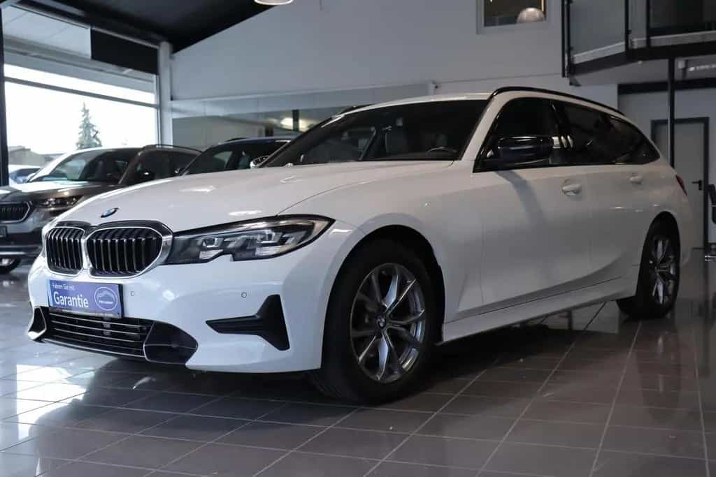 BMW 320 d Touring Sport Line *BMW LIFE COCKPIT PROF.* 03/2022-photo-1