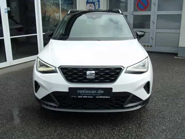 Seat Arona FR 1.5 TSI DSG ALCANTARA NAVI AHZV EPH SHZ 08/2023-photo-14