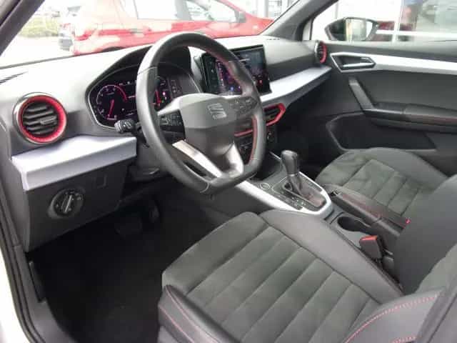 Seat Arona FR 1.5 TSI DSG ALCANTARA NAVI AHZV EPH SHZ 08/2023-photo-6