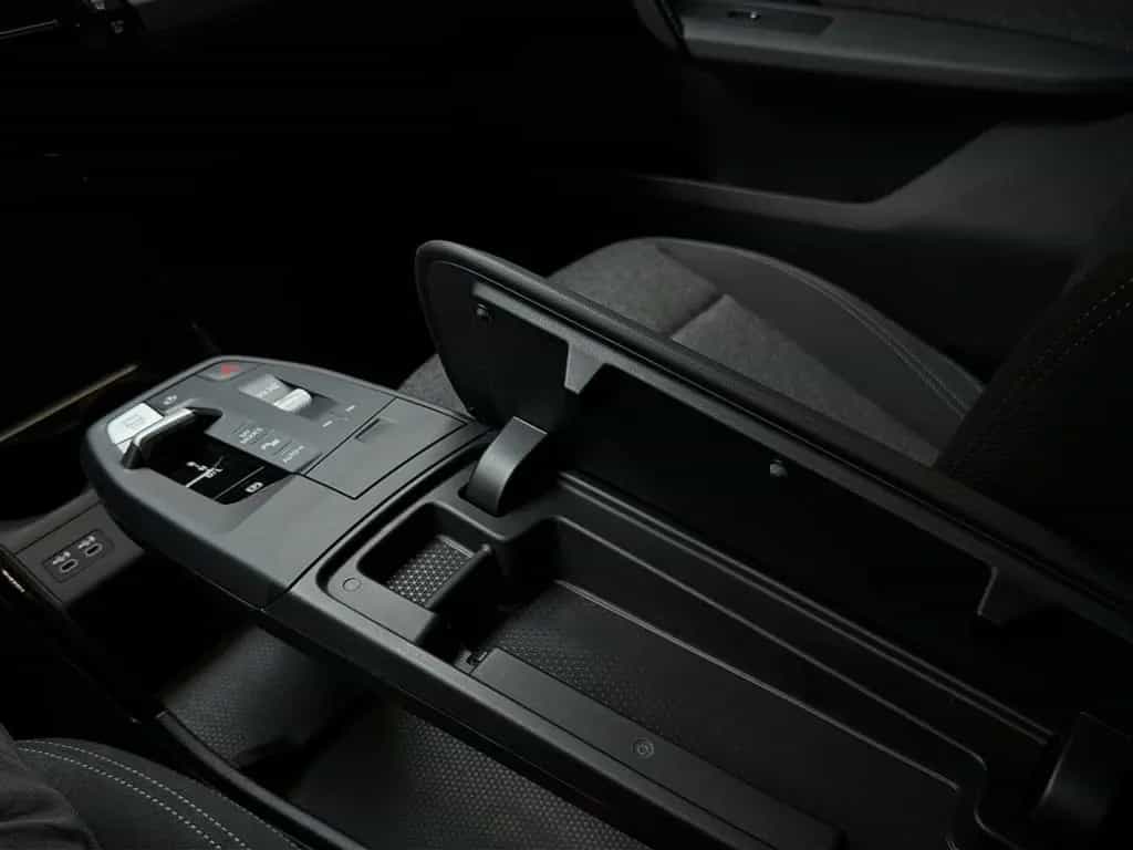 BMW X1 18d sDr. HiFi Tempomat 2ZK QI SHZ 11/2023-photo-18