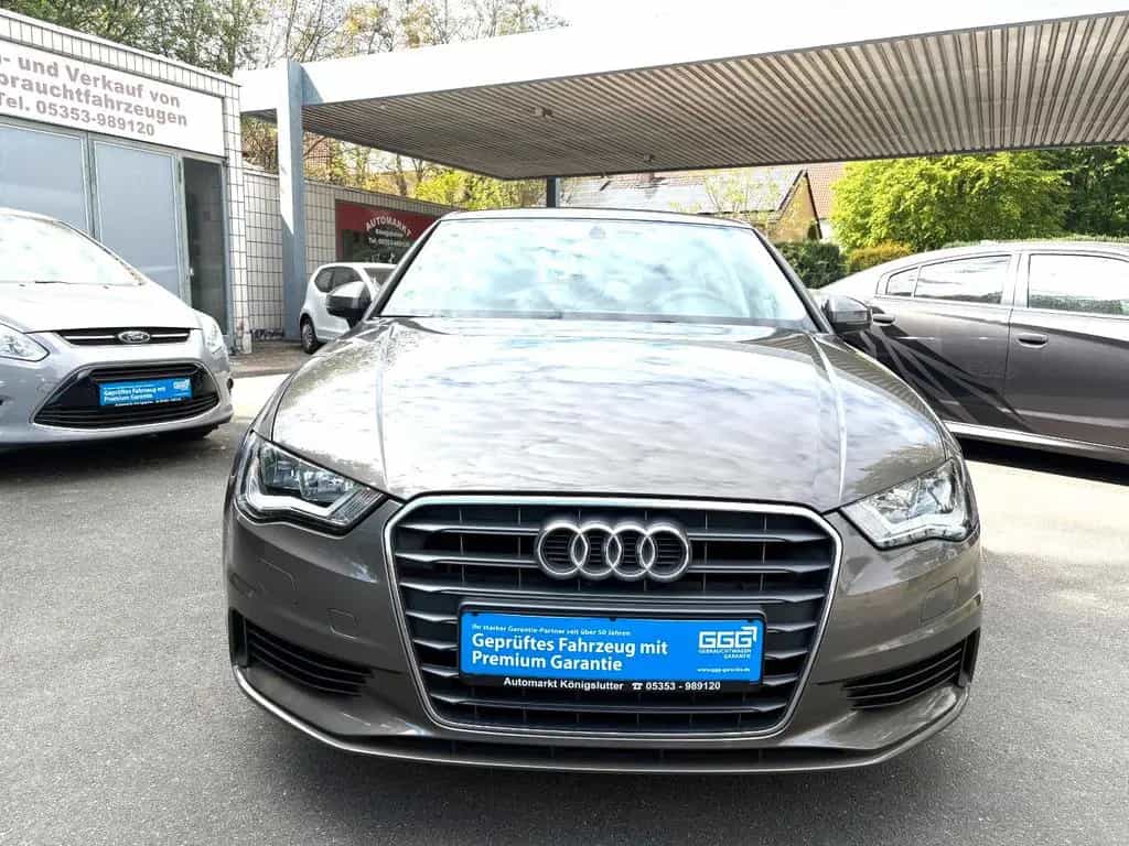 Audi A3 Limousine attraction **KLIMAAUT.**SITZHZG.** 02/2015-photo-7