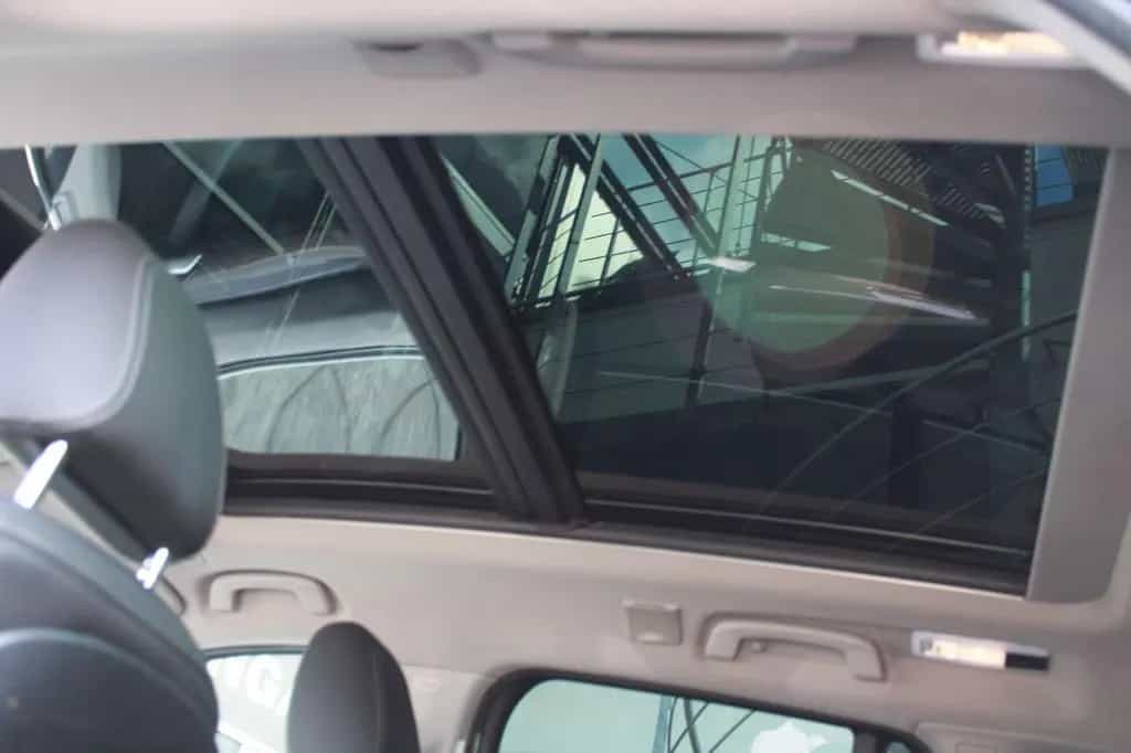 BMW X1 sDrive18d xLine HUD LED HIFI AHK PANO NAVI 06/2019-photo-12