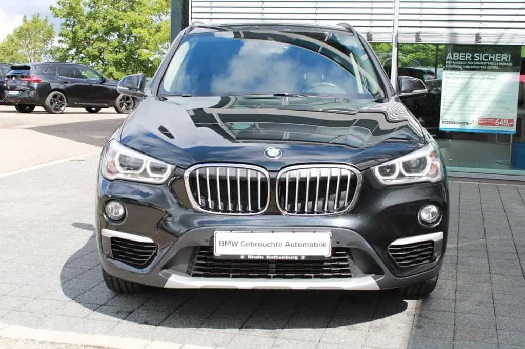 BMW X1 sDrive18d xLine HUD LED HIFI AHK PANO NAVI 06/2019-photo-15