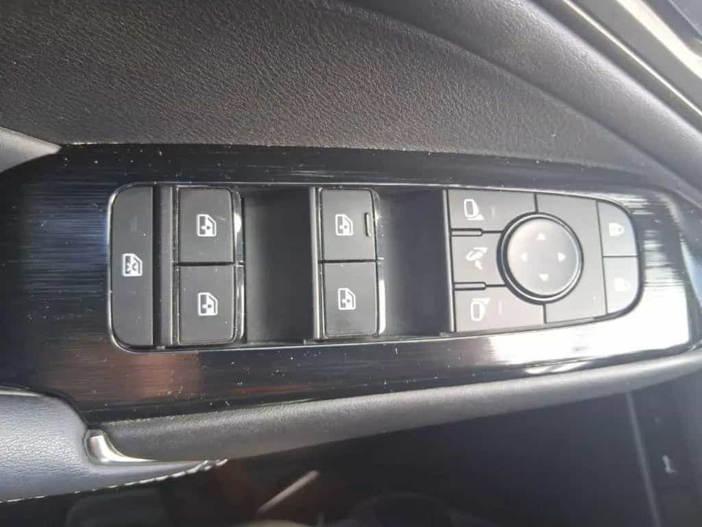 Nissan Qashqai 1.3 DIG-T MHEV N-Connecta 10/2021-photo-13