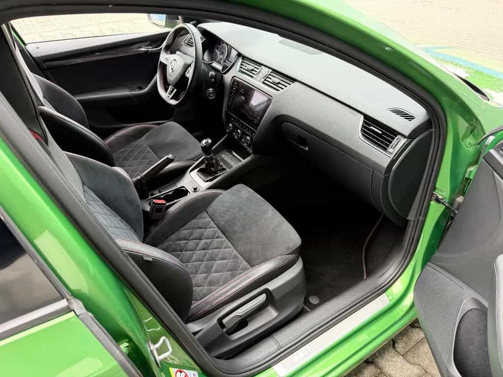 Skoda Octavia Combi RS *MemorySitz* ACC Spur+Totwinkel 06/2017-photo-28