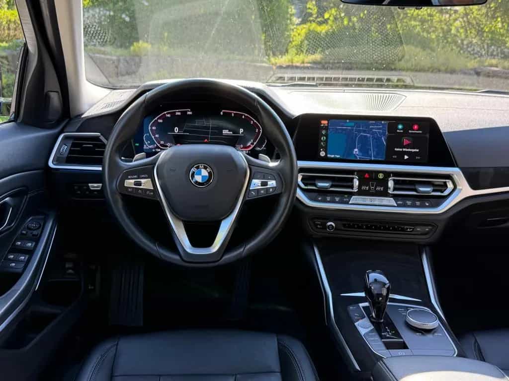 BMW 320 d Touring Luxury Line Automatik Live Cockpit 01/2020-photo-8