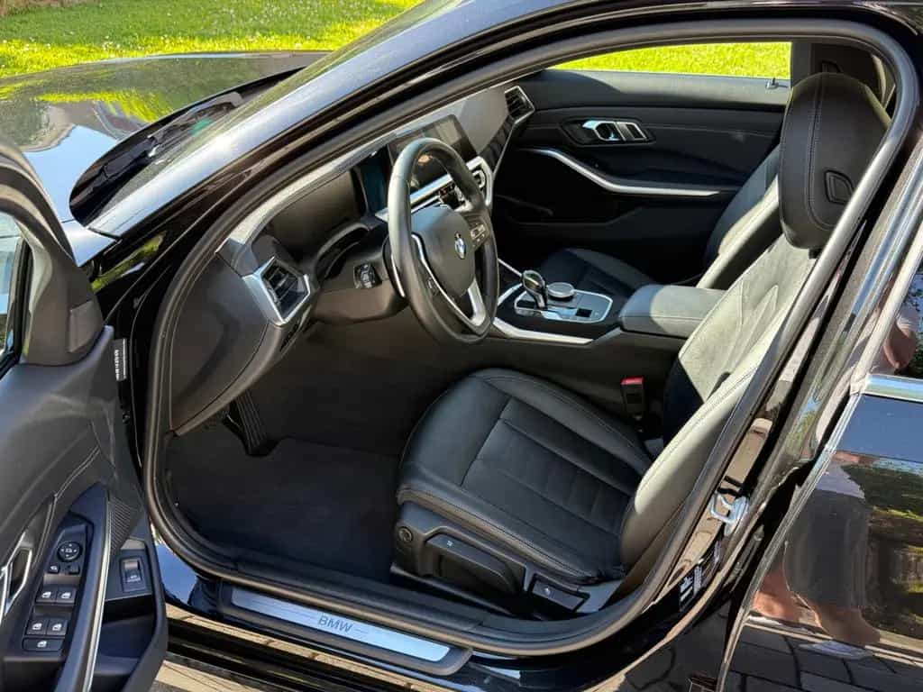 BMW 320 d Touring Luxury Line Automatik Live Cockpit 01/2020-photo-9