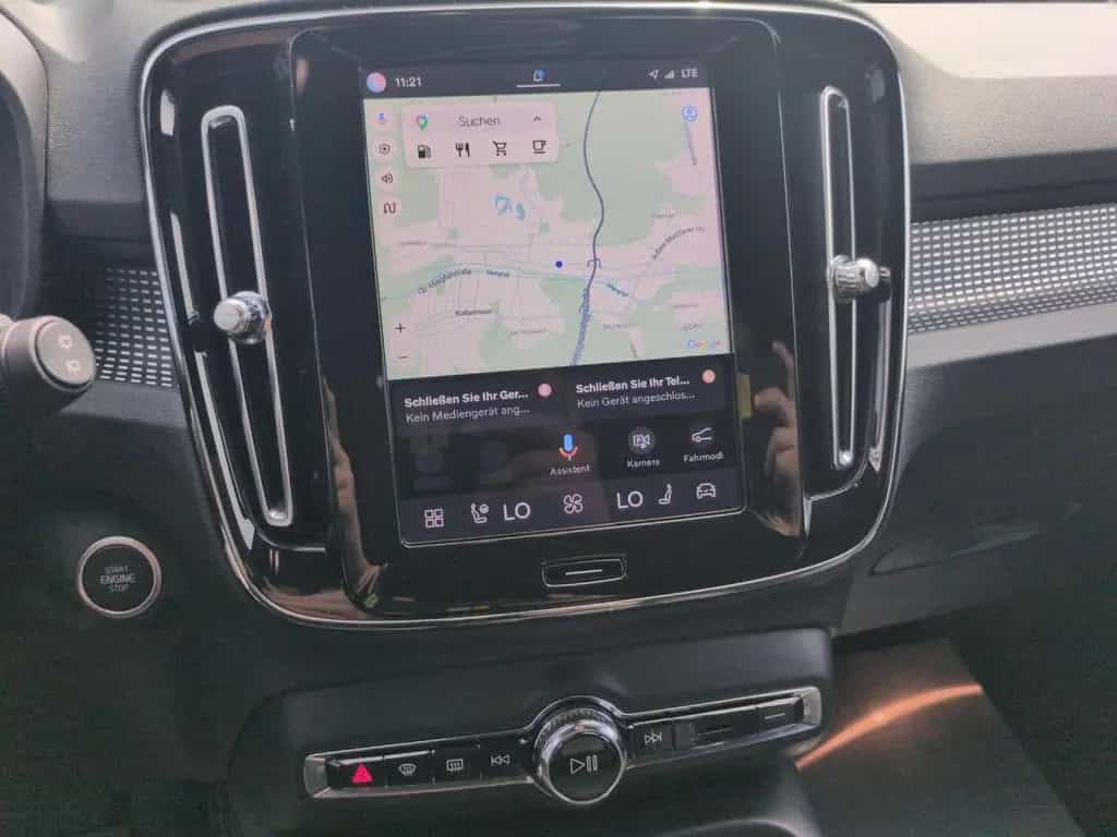 Volvo XC40 XC 40 Plus Dark 2WD Bluetooth LED Klima 12/2023-photo-15