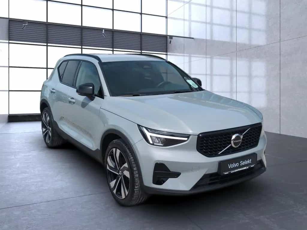 Volvo XC40 XC 40 Plus Dark 2WD Bluetooth LED Klima 12/2023-photo-4