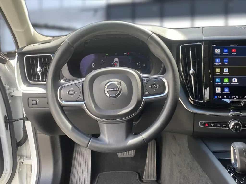 Volvo XC60 XC 60 Momentum Pro 2WD Bluetooth Navi LED Klima 05/2022-photo-18