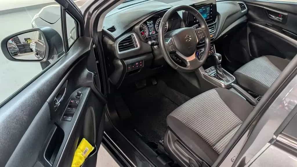 Suzuki (SX4) S-Cross S-Cross 1.5 Comfort AGS NON GSR 01/2023-photo-6