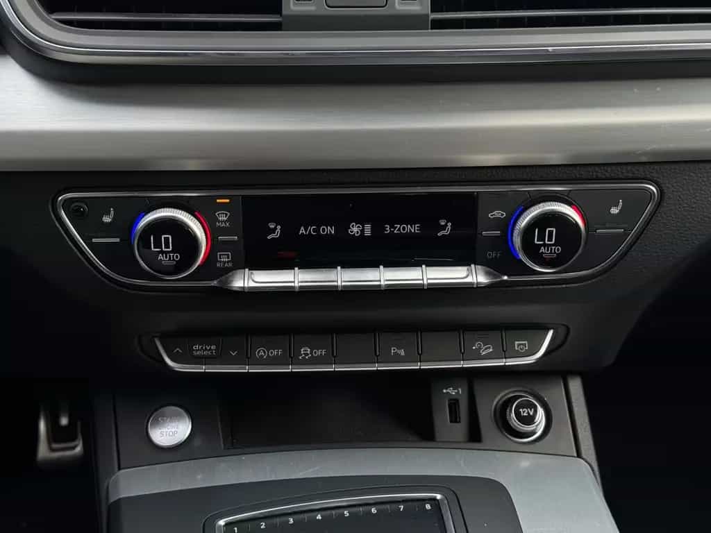 Audi Q5 40 TDI quattro S-Line Kamera AHK Sitzheizung 12/2018-photo-19