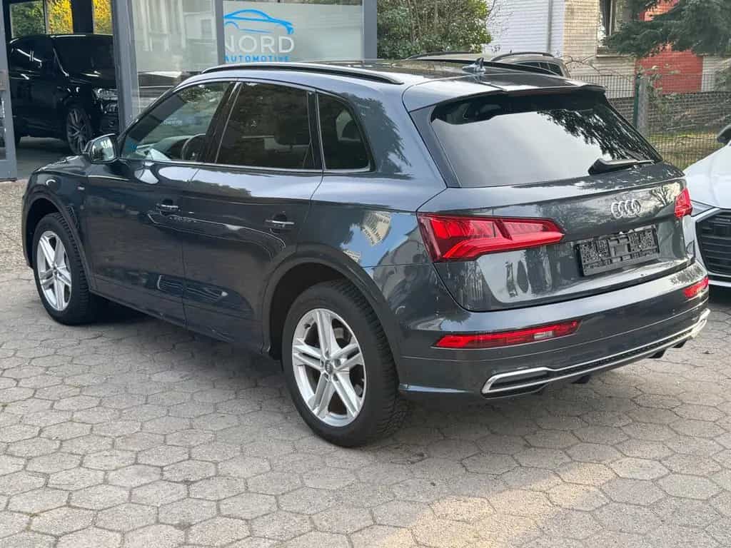 Audi Q5 40 TDI quattro S-Line Kamera AHK Sitzheizung 12/2018-photo-5