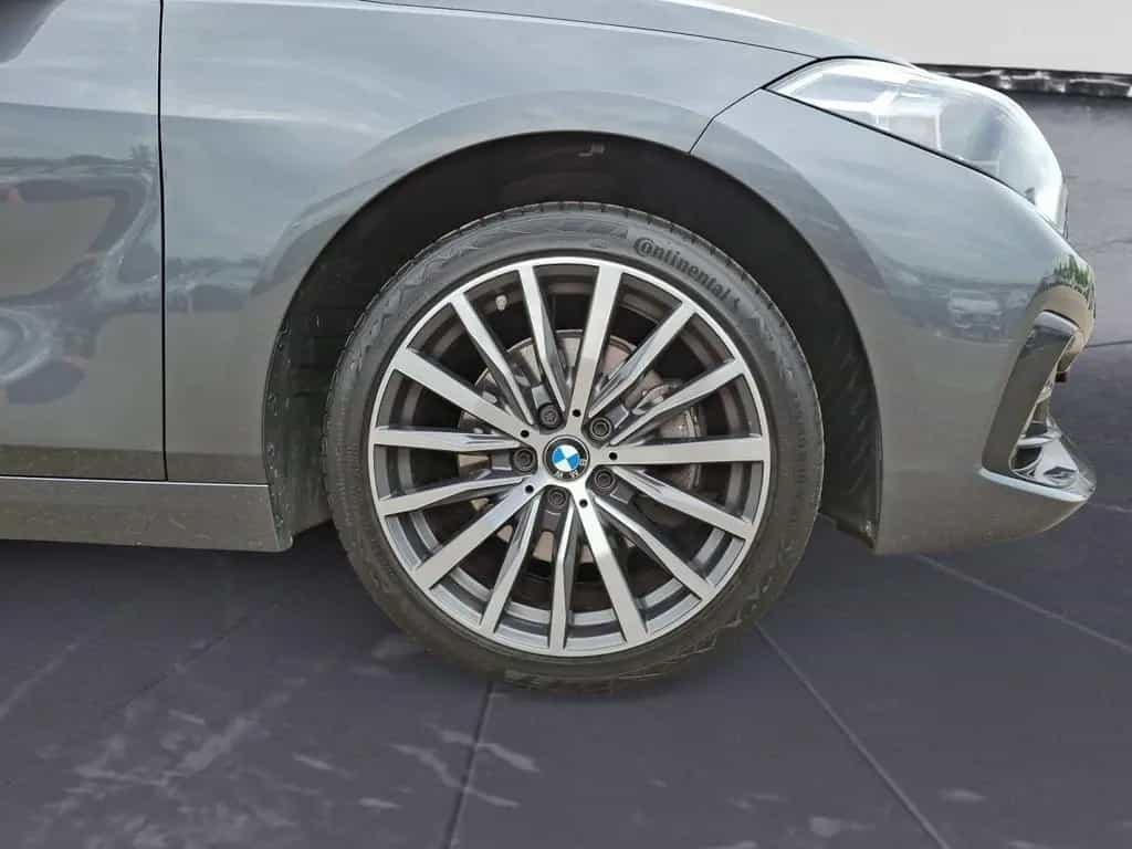 BMW 118 i Sport Line Live Cockpit Plus Panorama HiFi 08/2020-photo-10