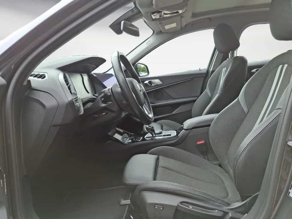 BMW 118 i Sport Line Live Cockpit Plus Panorama HiFi 08/2020-photo-6