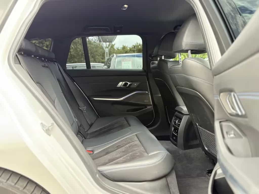 BMW 320 D Touring xDrive M Sport KAMERA/NAVI/AHK/DAB 04/2021-photo-12