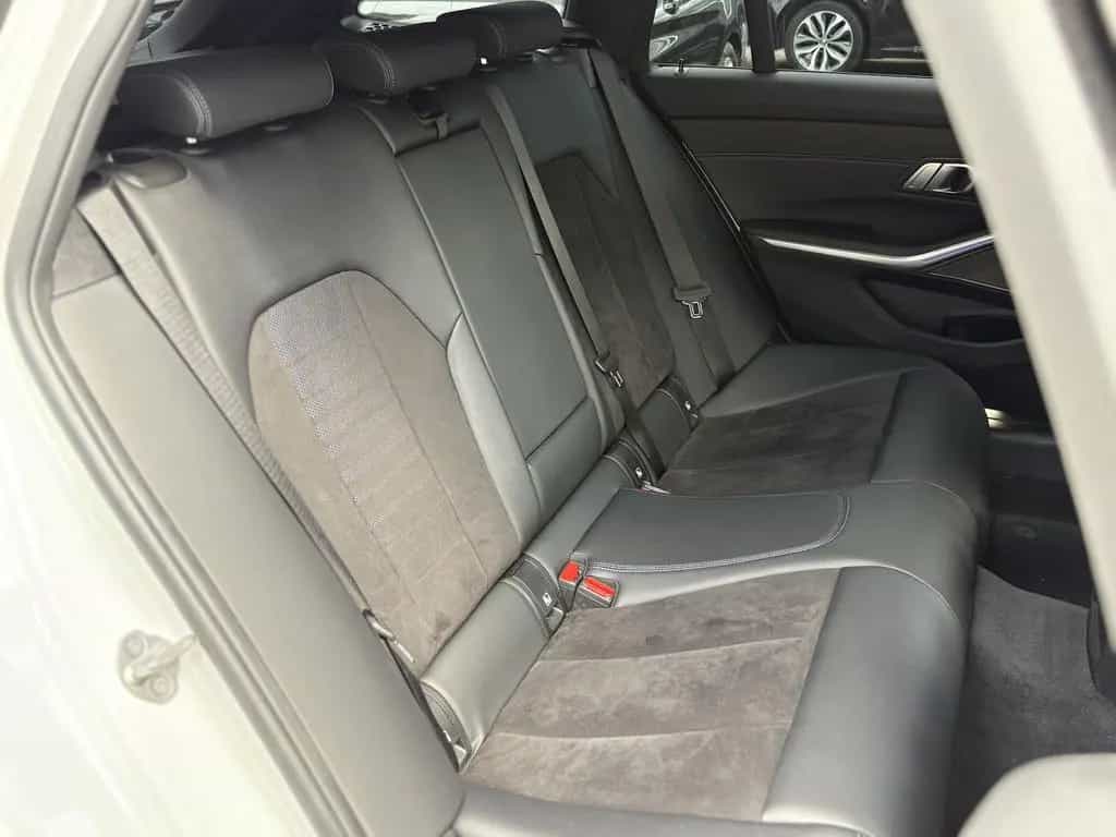 BMW 320 D Touring xDrive M Sport KAMERA/NAVI/AHK/DAB 04/2021-photo-13