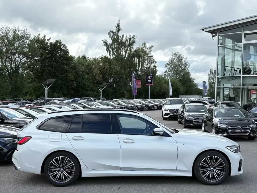 BMW 320 D Touring xDrive M Sport KAMERA/NAVI/AHK/DAB 04/2021-photo-6