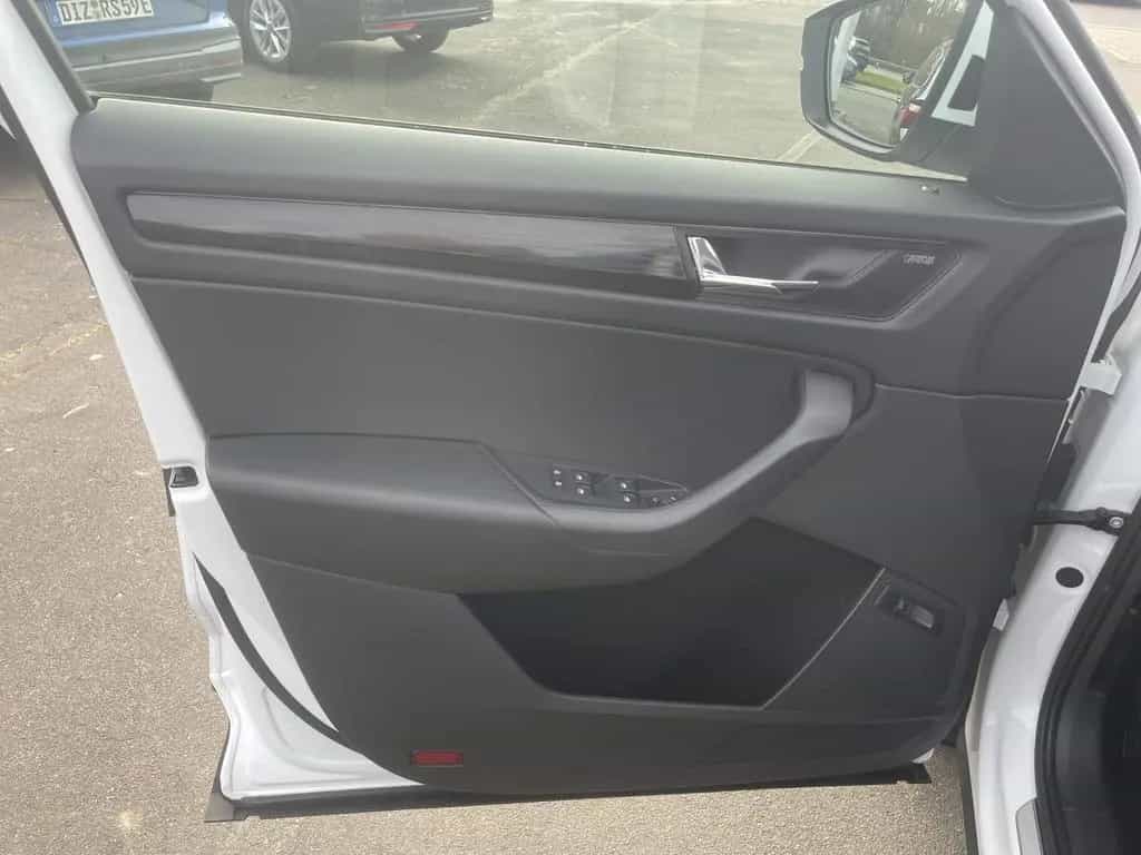 Skoda Kodiaq Drive 125 2.0 TSI 4x4 DSG Panorama EPH Na 04/2021-photo-8