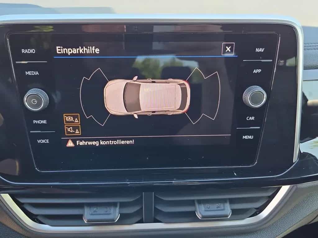 Volkswagen T-Roc 1.0 TSI R-Line SHZ*Digital*LED+*Sport-Pake 03/2024-photo-11