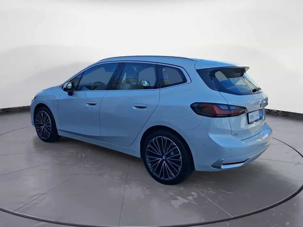 BMW 223 Active Tourer 223i Active Tourer Steptronic DCT Luxury Line 02/2022-photo-3