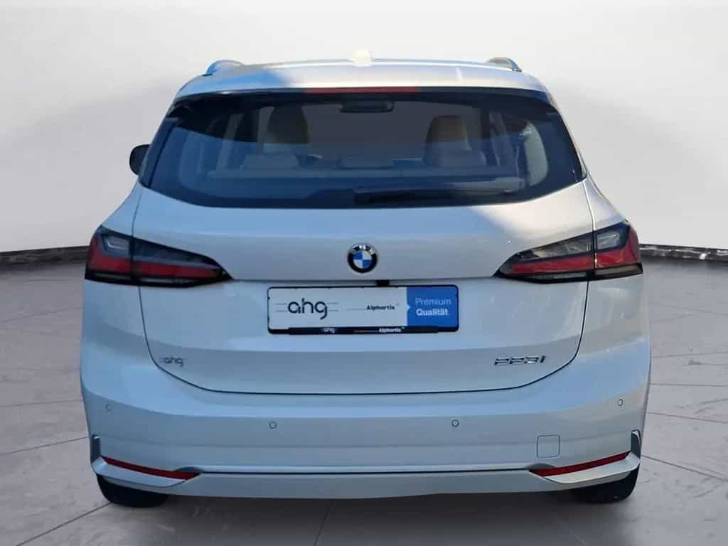 BMW 223 Active Tourer 223i Active Tourer Steptronic DCT Luxury Line 02/2022-photo-4