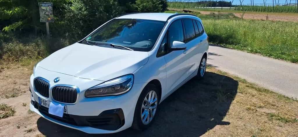 BMW 218 Gran Tourer 218 xd Allrad Grand Tourer, AHK, 7 Sitzer 04/2019-photo-2