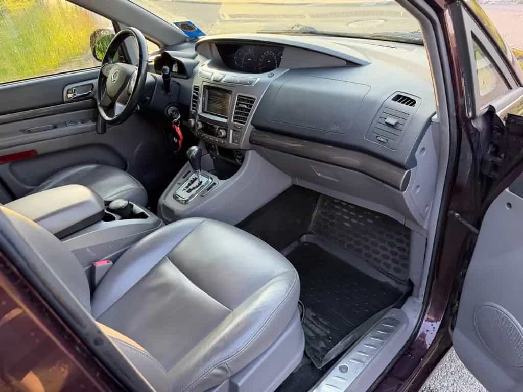 Ssangyong Rodius Quartz 4WD 07/2015-photo-10