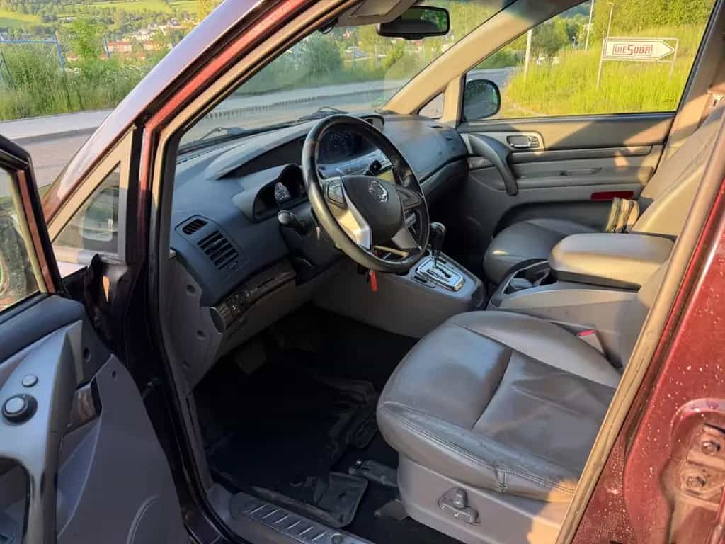 Ssangyong Rodius Quartz 4WD 07/2015-photo-8