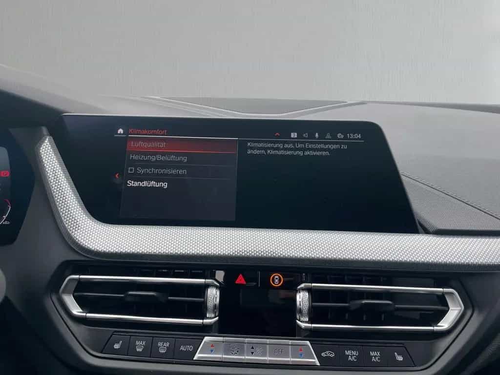 BMW 120 Sport Line M-Sport LENK LED TEMP NAV LEDER 07/2021-photo-11