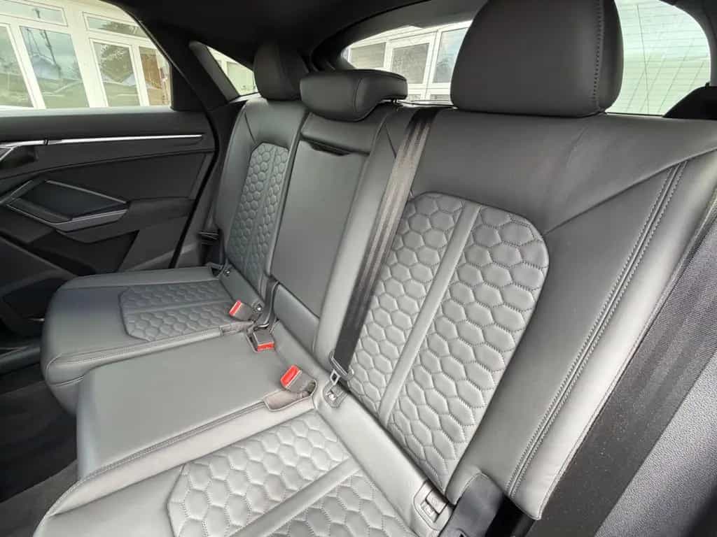 Audi RSQ3 Sportback 2.5 TFSI Matrix/360°/AHK/21"ALU 05/2020-photo-18