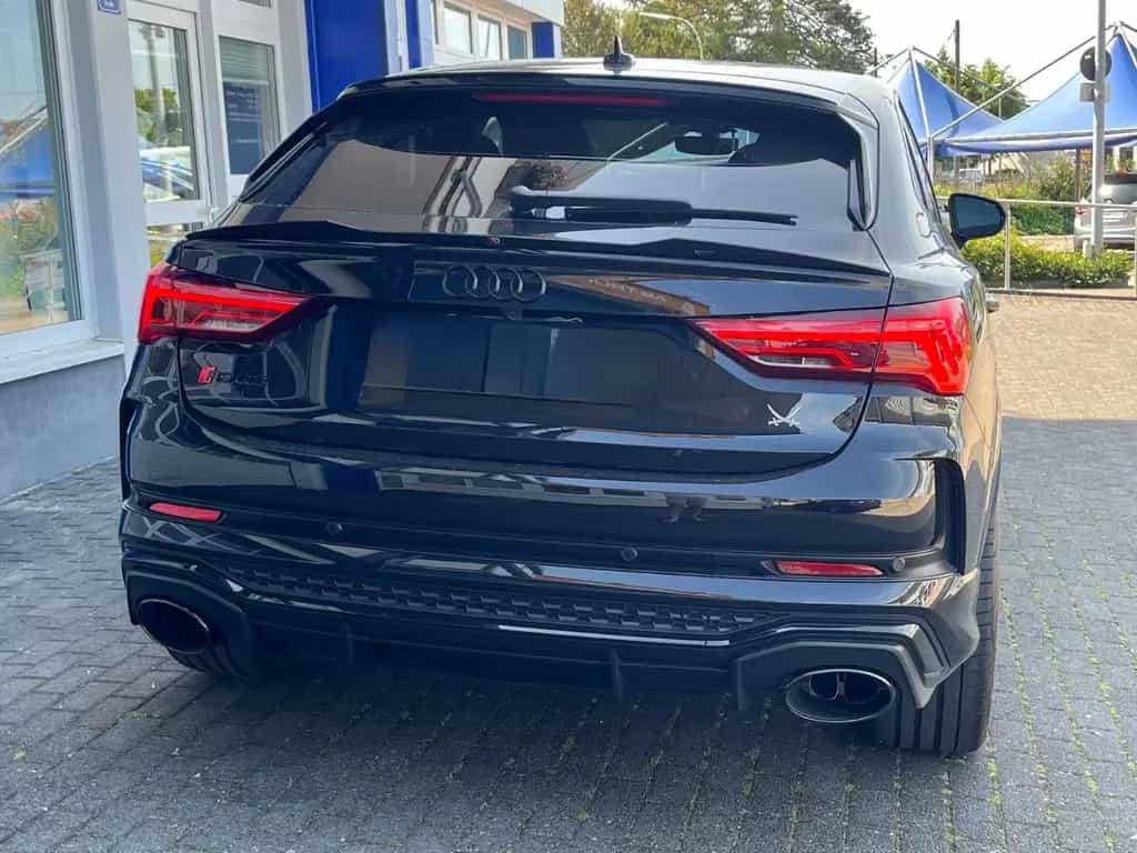 Audi RSQ3 Sportback 2.5 TFSI Matrix/360°/AHK/21"ALU 05/2020-photo-6