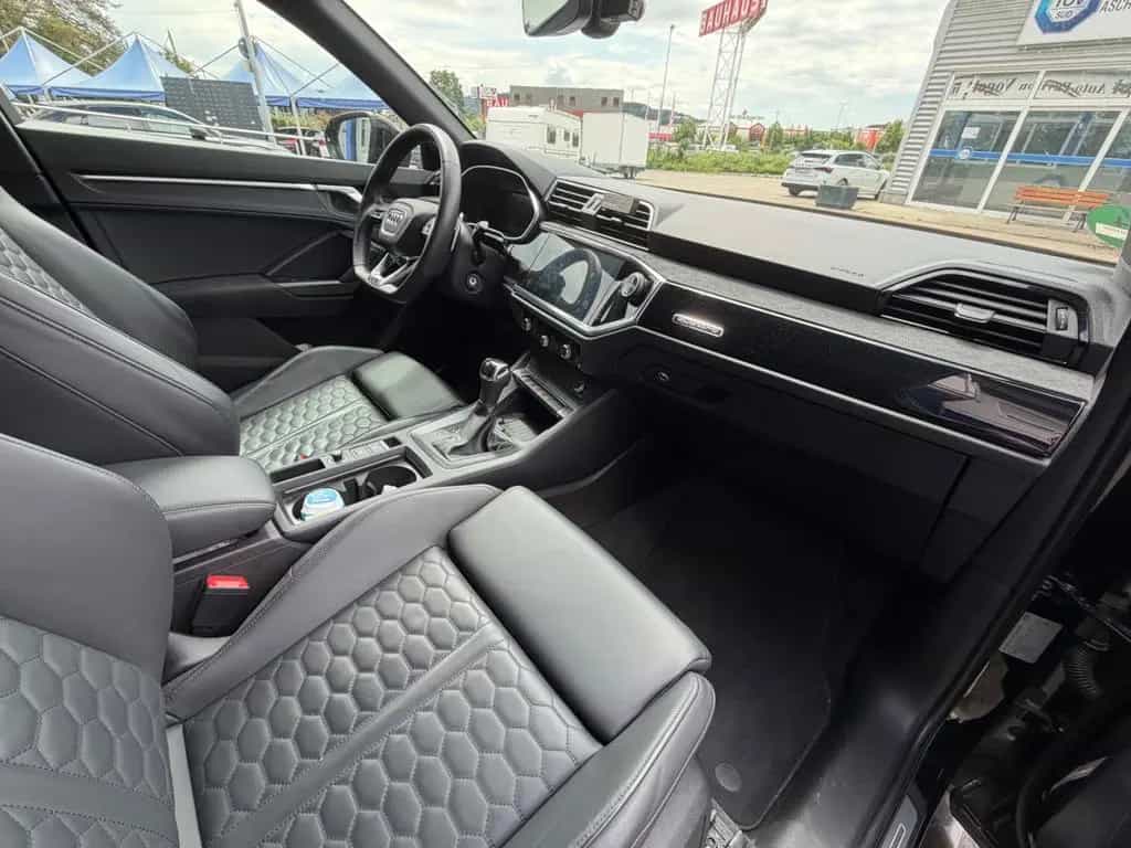 Audi RSQ3 Sportback 2.5 TFSI Matrix/360°/AHK/21"ALU 05/2020-photo-8