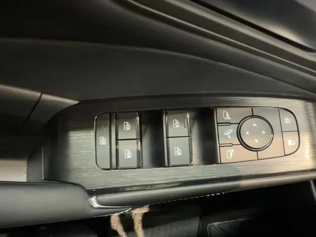 Nissan Qashqai 1.3 DIG-T N-Connecta 10/2022-photo-17