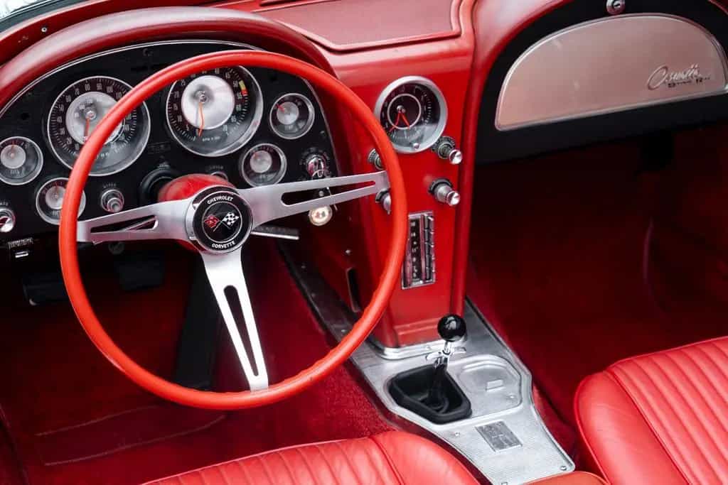 Corvette C2 327cui L76 340HP Handschalter H-Zulassung 07/1963-photo-29