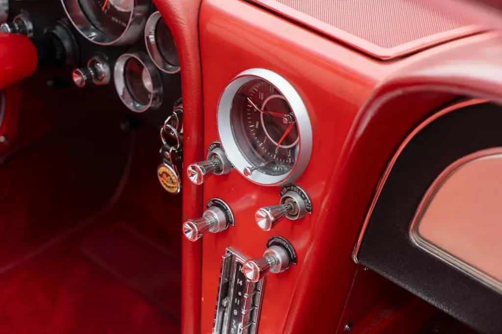 Corvette C2 327cui L76 340HP Handschalter H-Zulassung 07/1963-photo-34