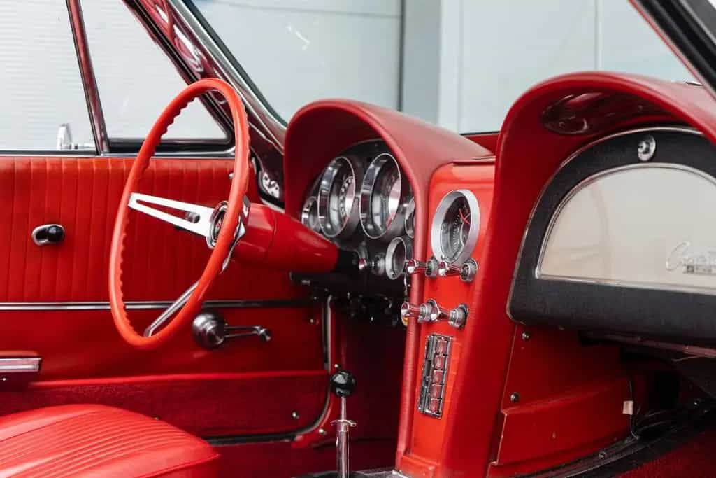 Corvette C2 327cui L76 340HP Handschalter H-Zulassung 07/1963-photo-38