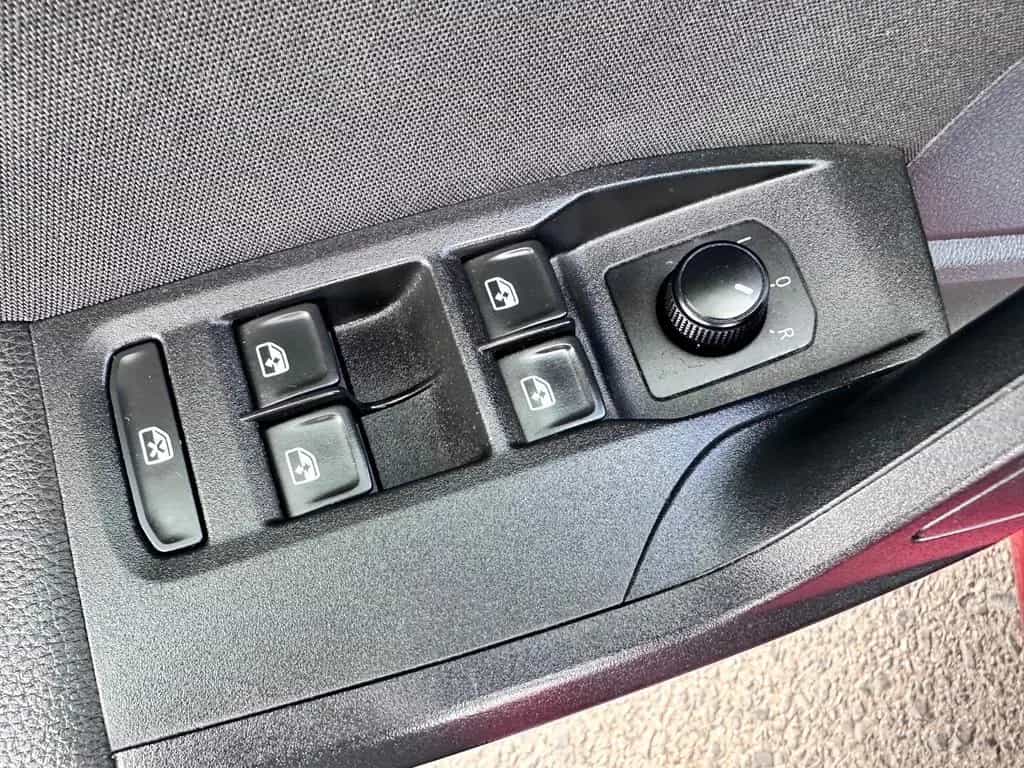 Seat Ibiza FR 116PS LED PDC KAMERA ACC CARPLAY DAB 03/2018-photo-21