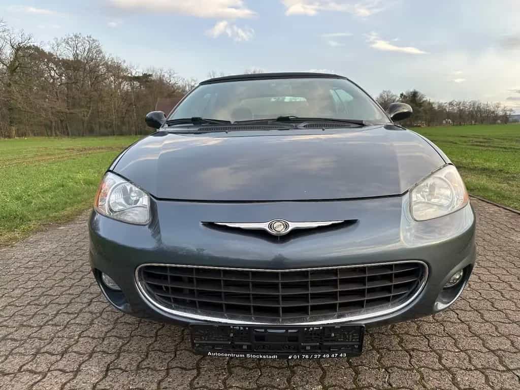 Chrysler Sebring Cabrio 2.7 Automatik TÜV/AU NEU 03/2002-photo-3