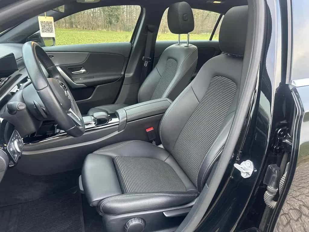 Mercedes-Benz A 200 Progressive Pano Navi Kamera LED 11/2018-photo-10