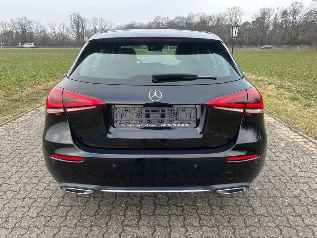 Mercedes-Benz A 200 Progressive Pano Navi Kamera LED 11/2018-photo-7