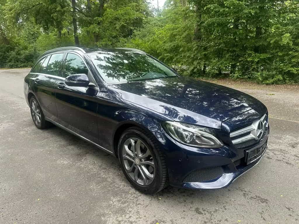 Mercedes-Benz C 200 T CGI Avantgarde Automatik Pano Navi 04/2016-photo-4