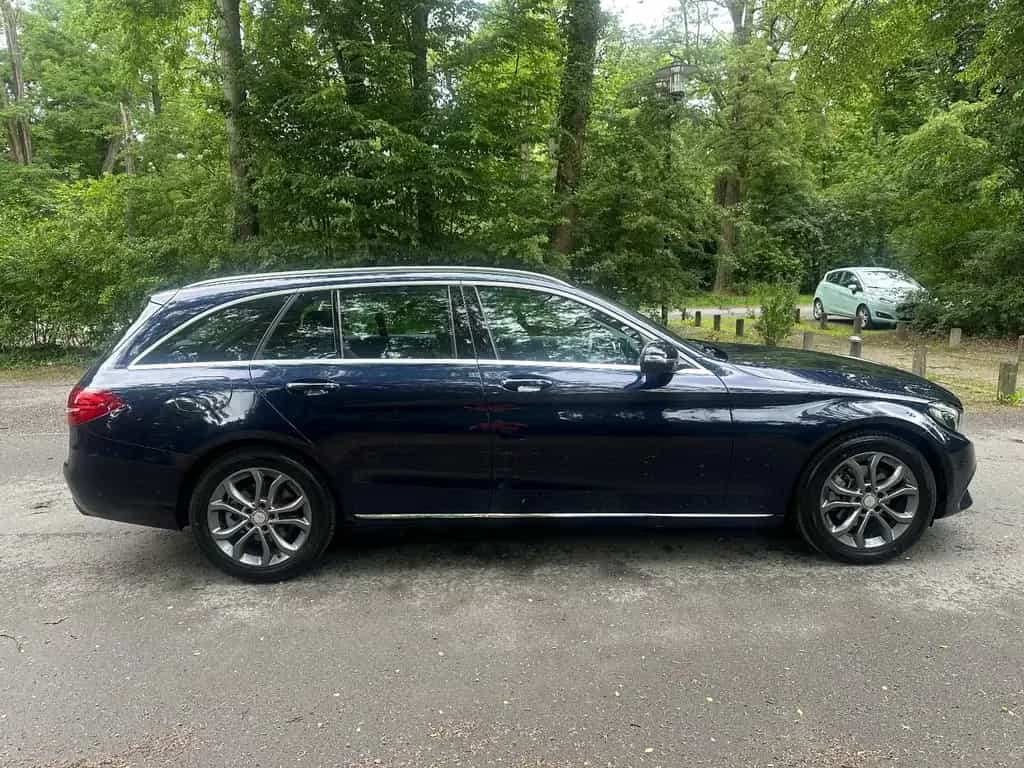 Mercedes-Benz C 200 T CGI Avantgarde Automatik Pano Navi 04/2016-photo-5
