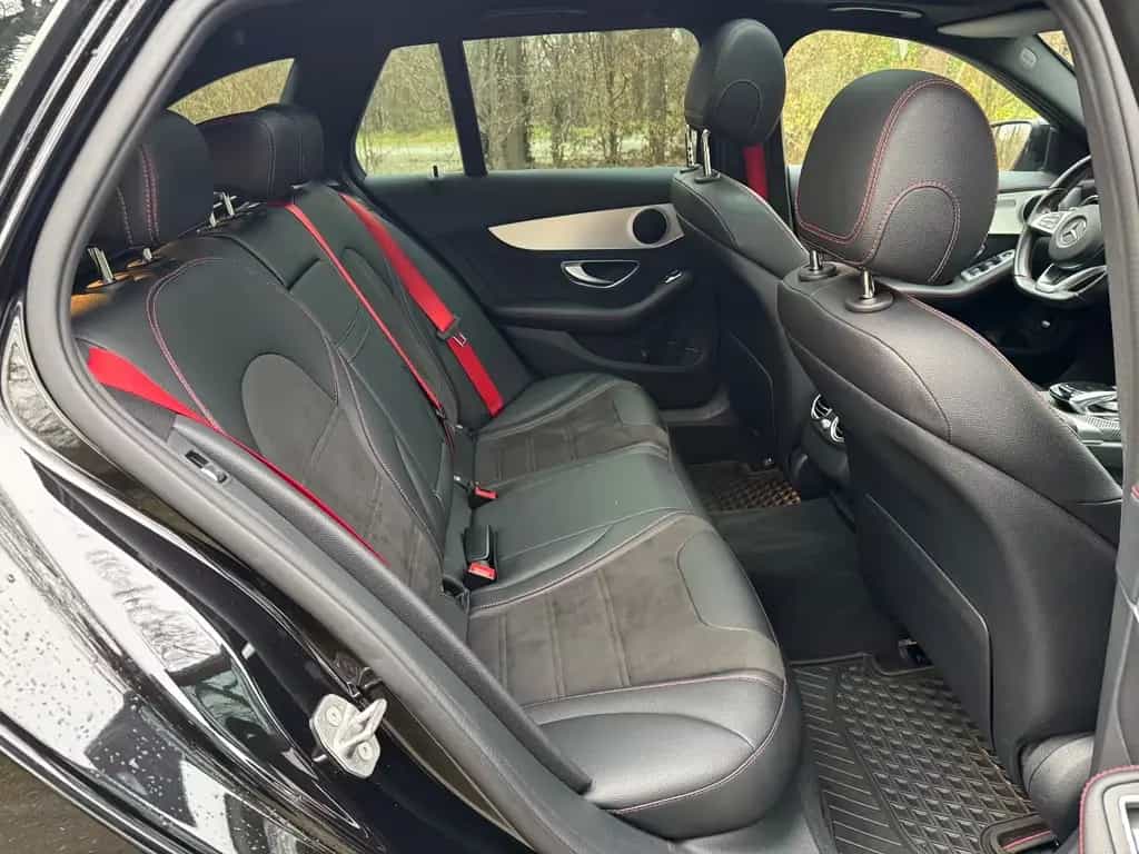 Mercedes-Benz C 43 AMG Super Optik rote Gurte Pano 08/2016-photo-13