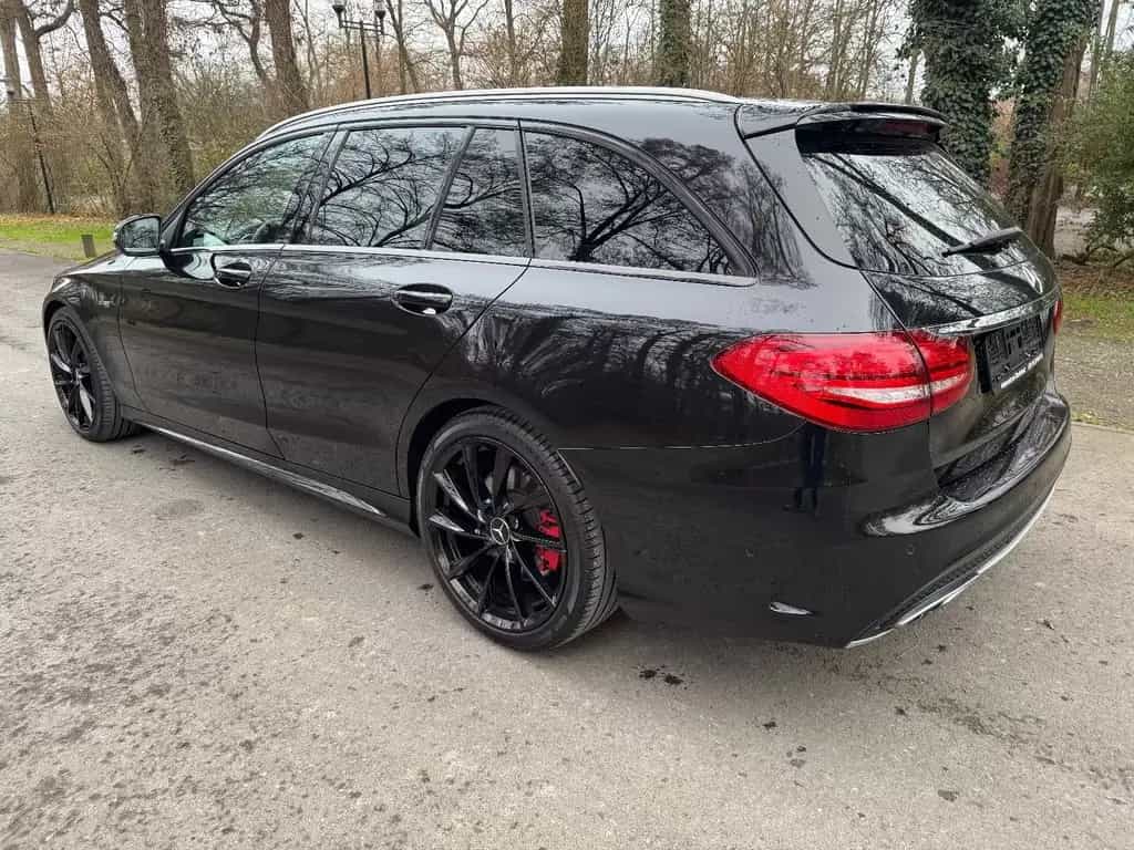 Mercedes-Benz C 43 AMG Super Optik rote Gurte Pano 08/2016-photo-8