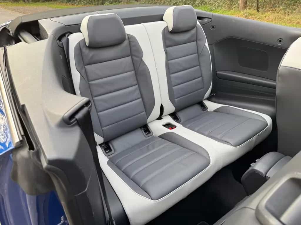Volkswagen T-Roc Cabriolet Style Super Optik Automatik 03/2021-photo-19