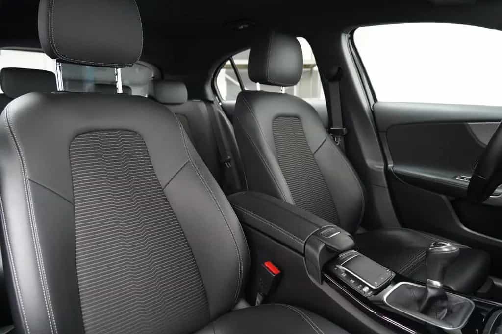 Mercedes-Benz A 180 Progressive Widescreen Kamera MBUX DAB 01/2022-photo-21