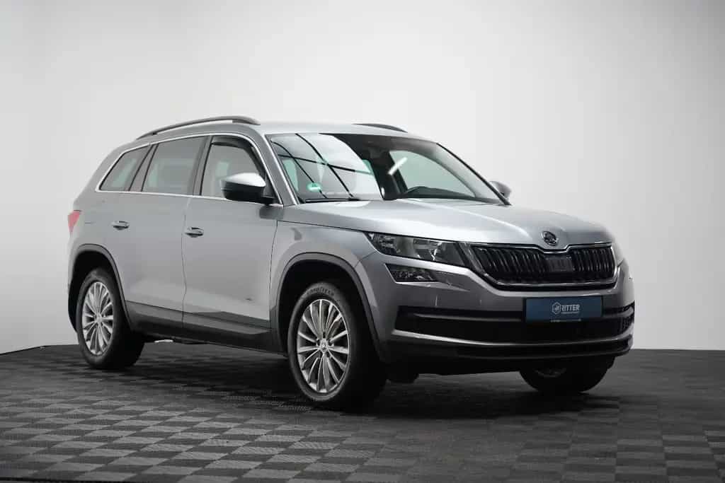 Skoda Kodiaq Ambition 4x4 DSG AHK PDC ACC Navi Kessy 07/2017-photo-2